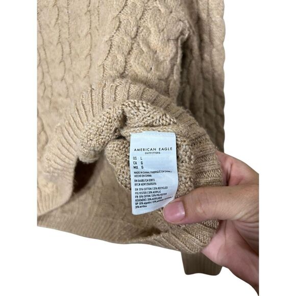American Eagle Tan Cable Knit Sweater Size Large - Picture 5 of 7
